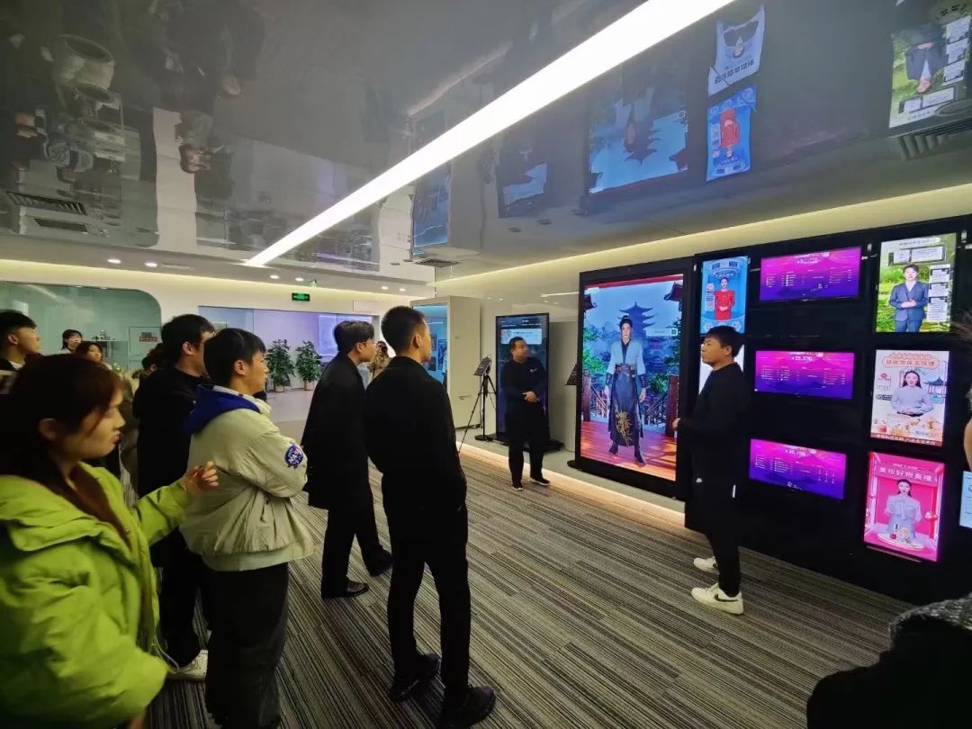 1699858883625945.jpg 640 (1).jpg